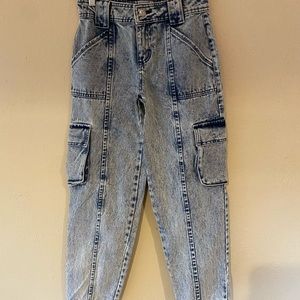 High rise cargo-style jeans